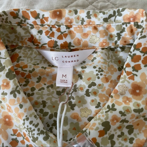 NWT LC Lauren Conrad Micro Floral Tie Front Long Sleeve Button Up Blouse Size M - Picture 6 of 13